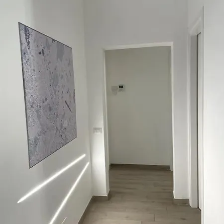 Apartmán Domus Art Merulana Řím