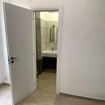 Domus Art Merulana * Řím