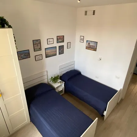 Domus Art Merulana * Řím